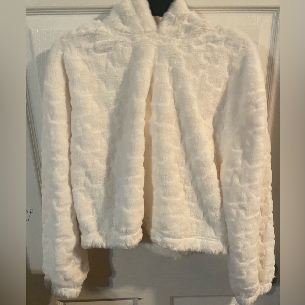 No Boundaries Cozy White Embellished Hooded Sweater! NWT! Size‎ M. - Picture 3 of 5